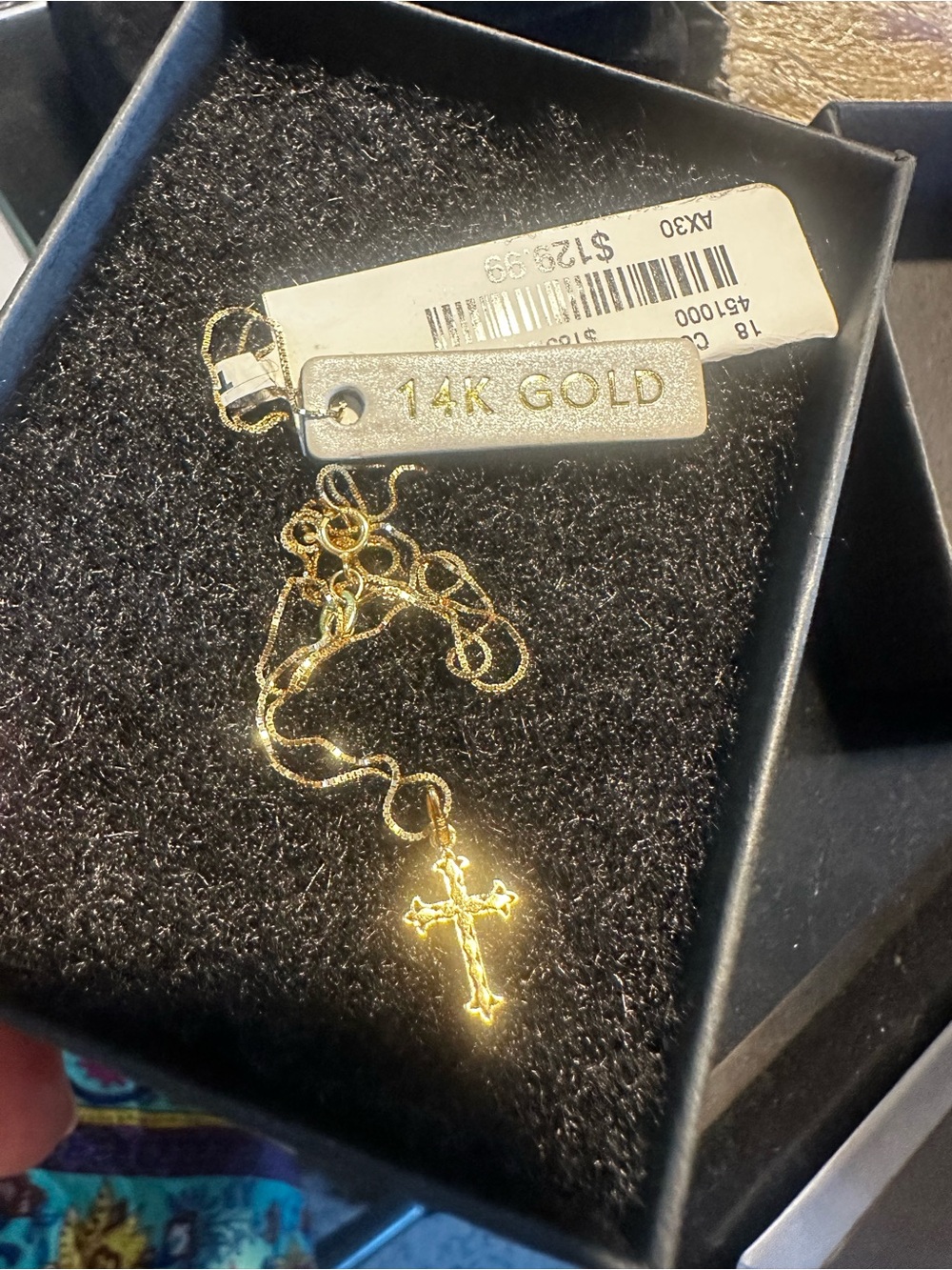 14K Gold Cross Pendant Necklace - Delicate Shine